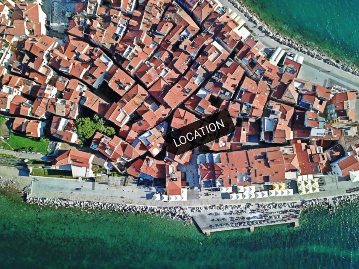 Ribiska Hisa - Old Piran Fisherman'S House Bagian luar foto