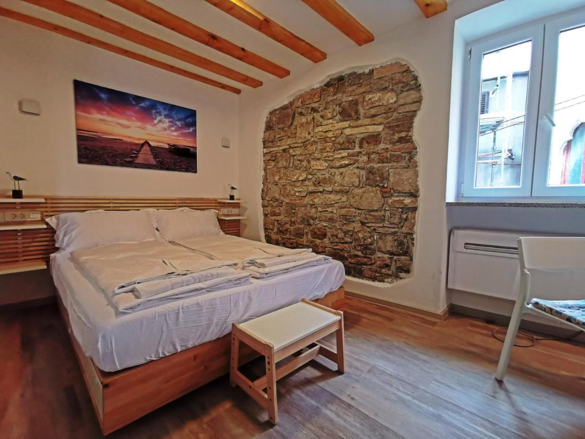 Ribiska Hisa - Old Piran Fisherman'S House Bagian luar foto