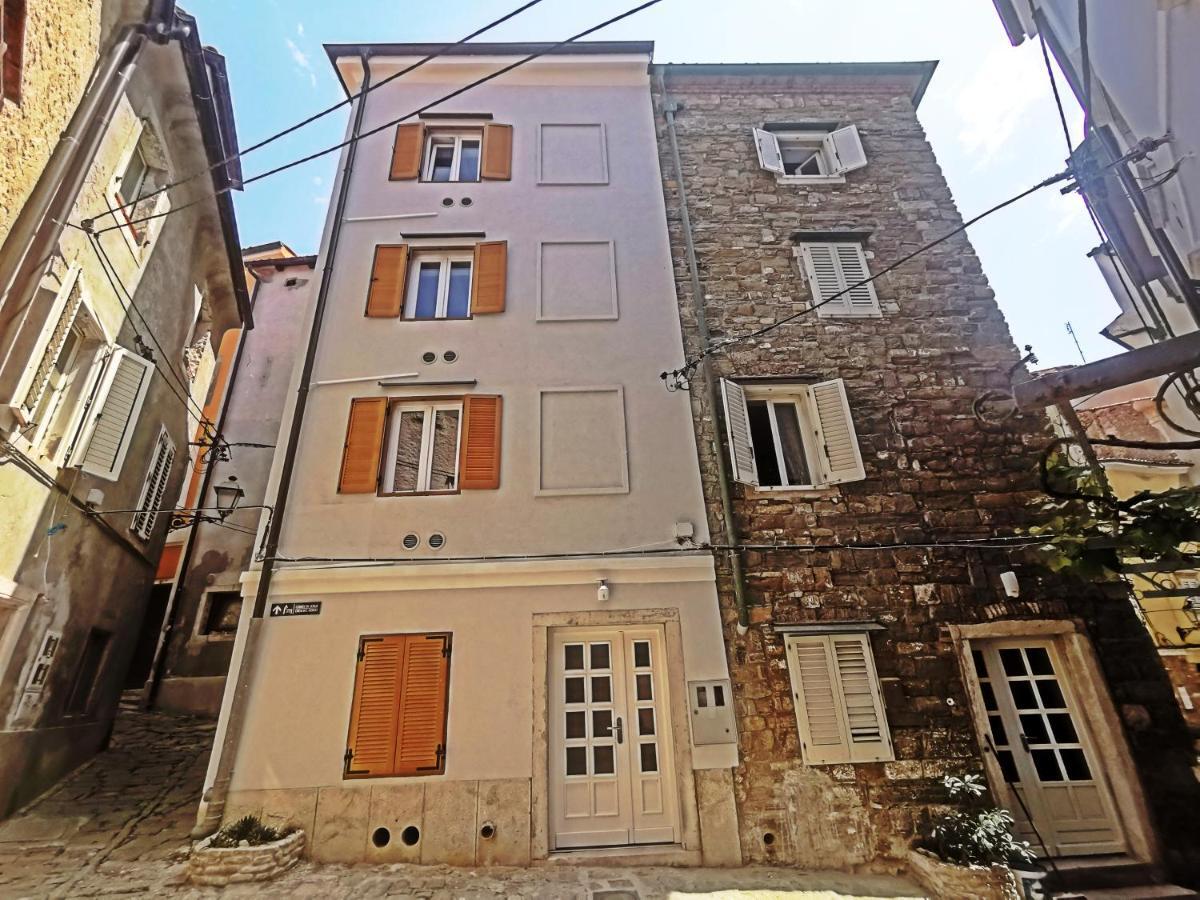 Ribiska Hisa - Old Piran Fisherman'S House Bagian luar foto